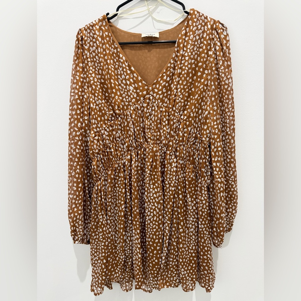 Umgee Brown and White Long Sleeve Dress